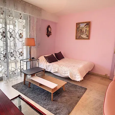 דירה Le Windsor 2p Det2002 *