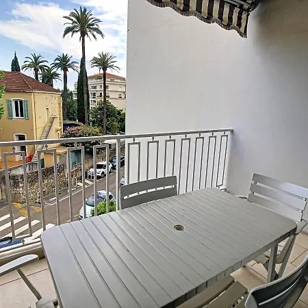 Апартаменты Le Windsor 2p Det2002 *